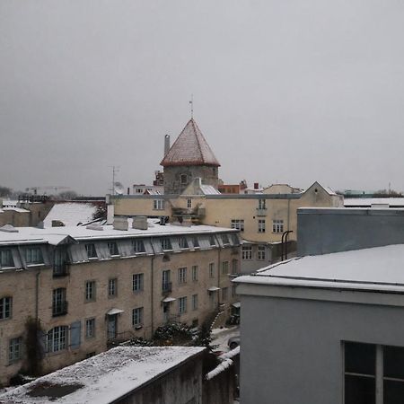Tallinn City Apartments - 2 Bedroom On Old Town Main Street Viru Exterior photo