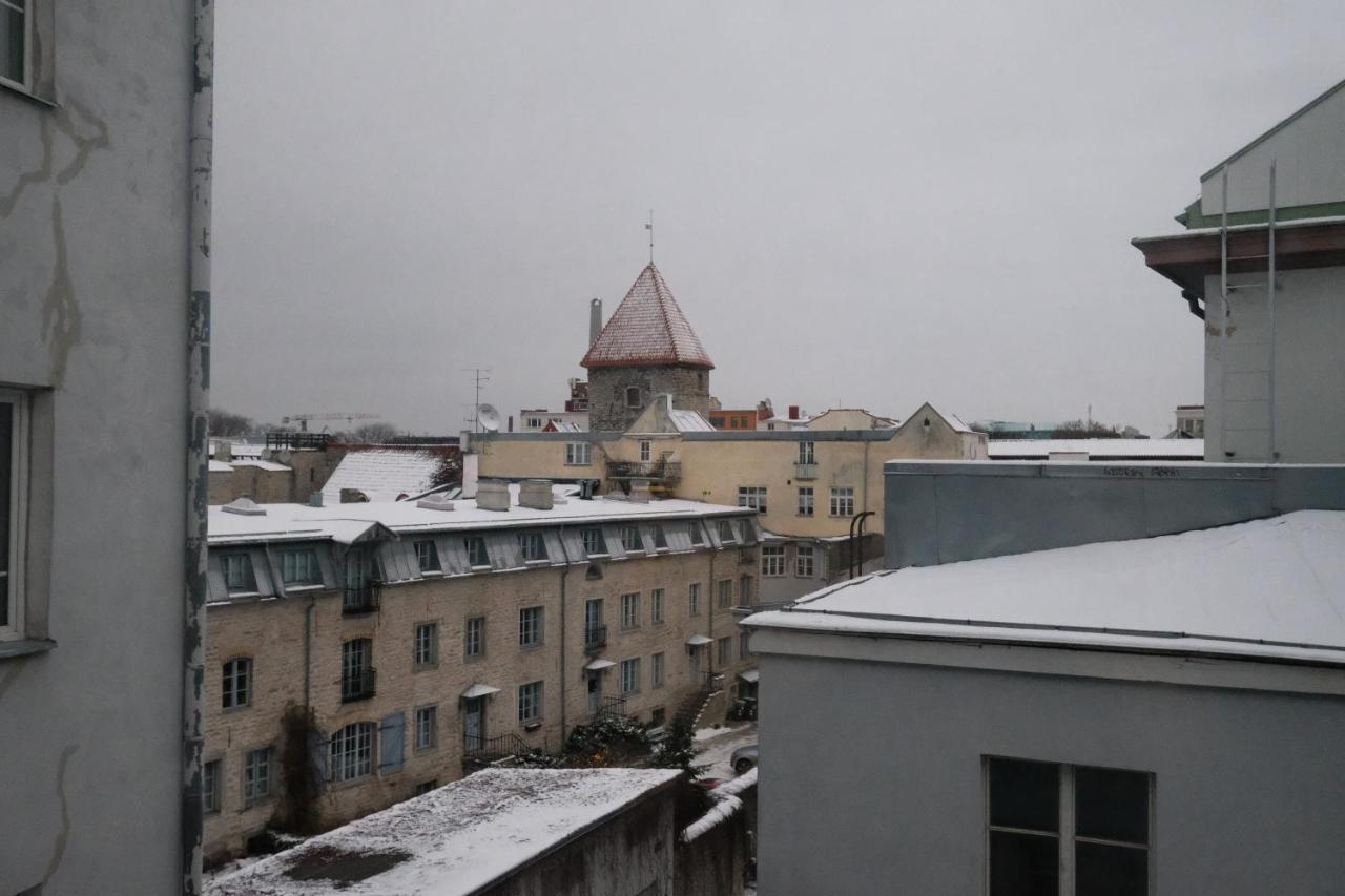 Tallinn City Apartments - 2 Bedroom On Old Town Main Street Viru Exterior photo