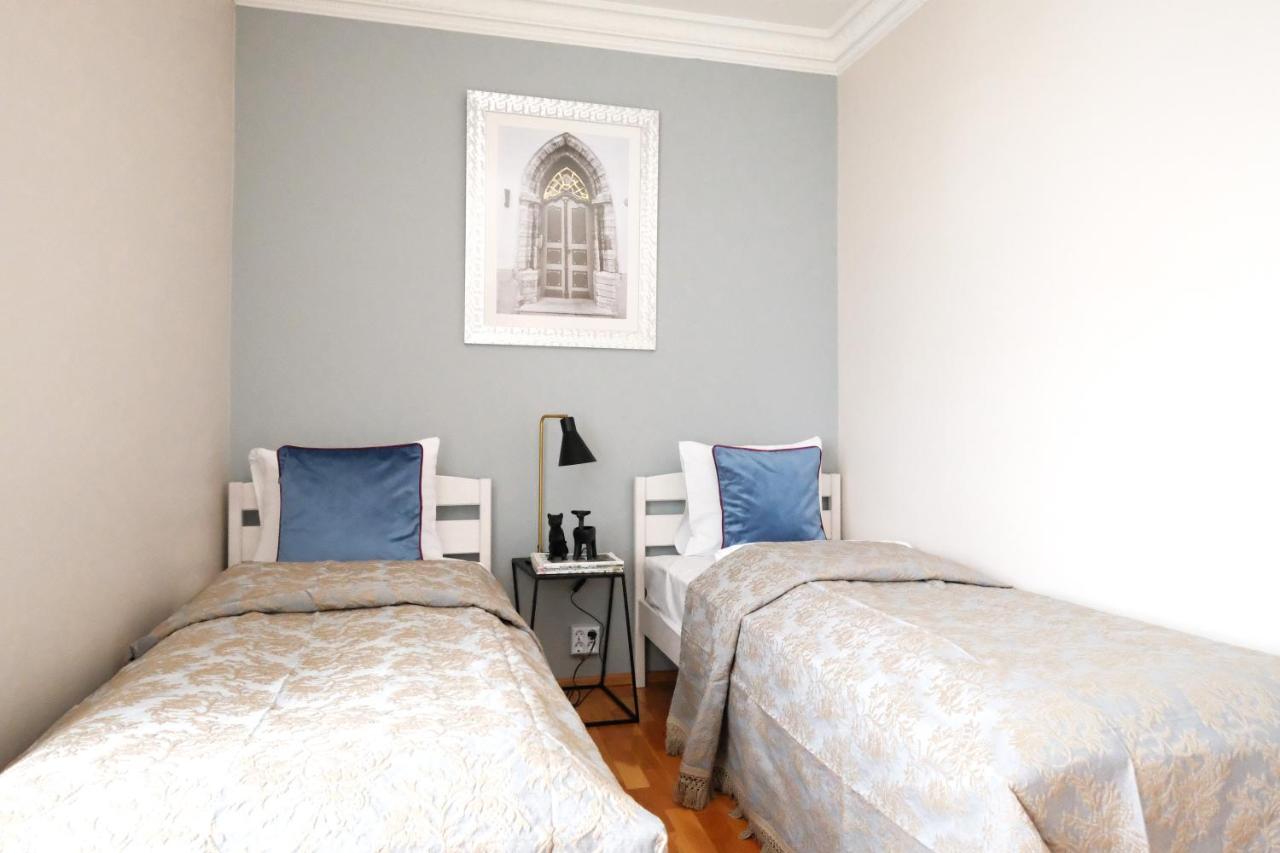 Tallinn City Apartments - 2 Bedroom On Old Town Main Street Viru Exterior photo